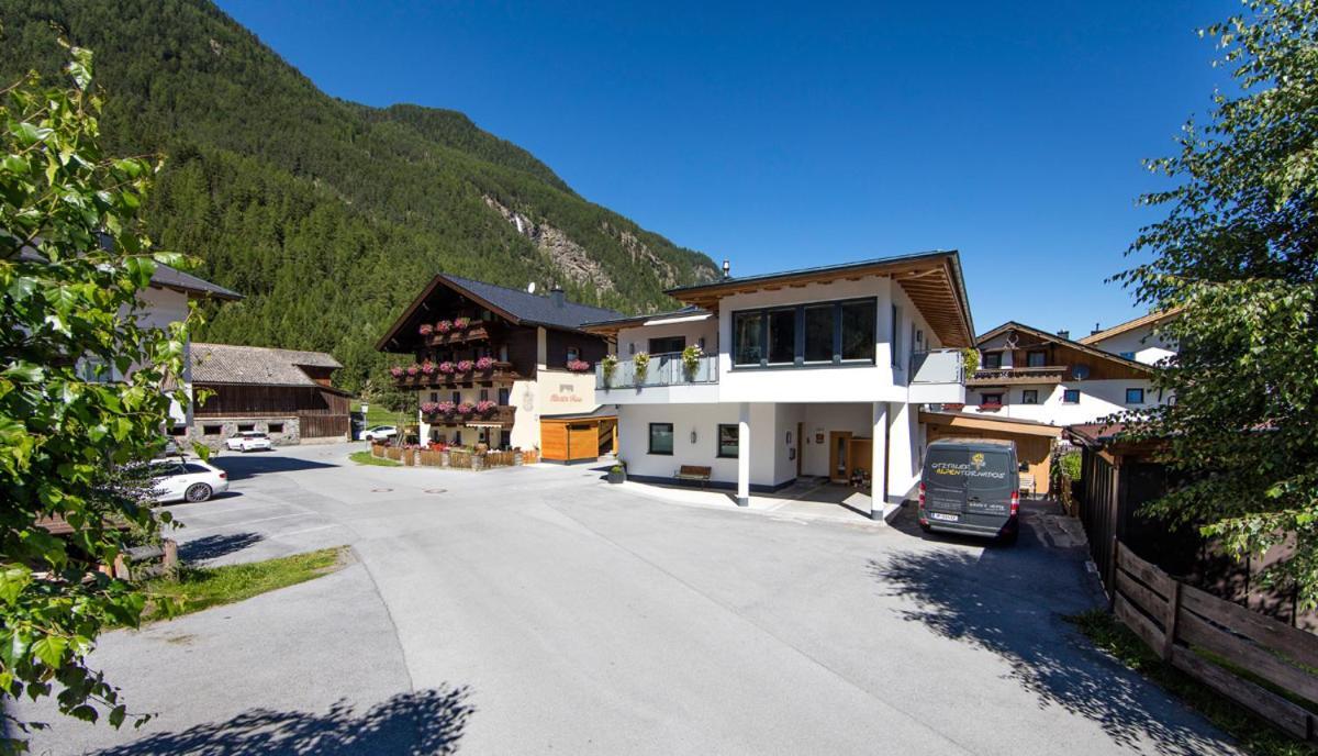 Apartahotel Albert'n Haus 2*